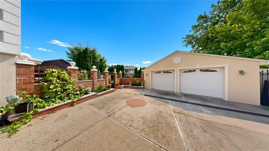 247 Shotwell Avenue, Staten Island, NY 10312 - #3