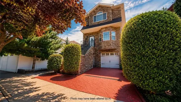 810 Nugent Avenue, Staten  Island, NY 10306