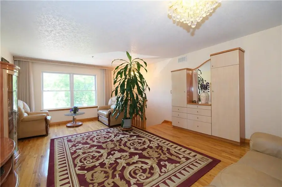 832 Patterson Avenue, Staten Island, NY 10306 - #2