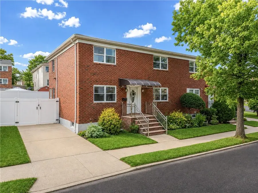 93 Twombly Avenue, Staten Island, NY 10306 - #2