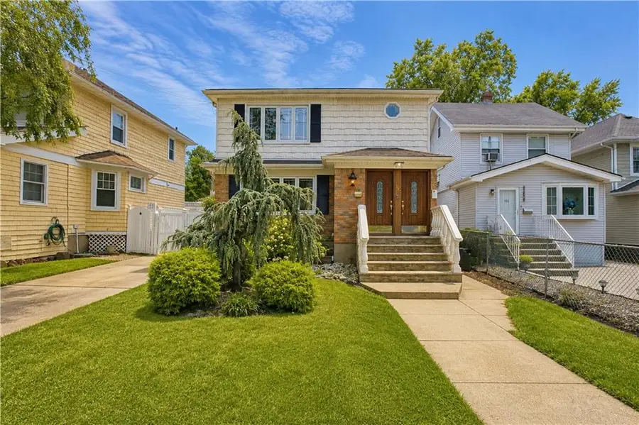 184 Slosson Avenue, Staten Island, NY 10314 - #2