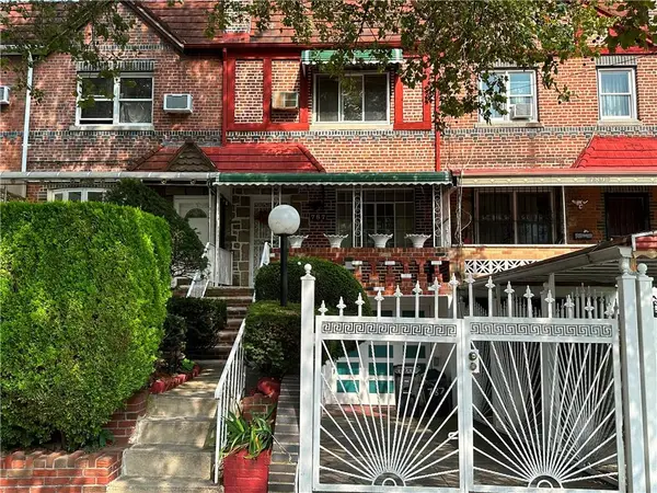 Address Withheld By Seller, Brooklyn, NY 11210