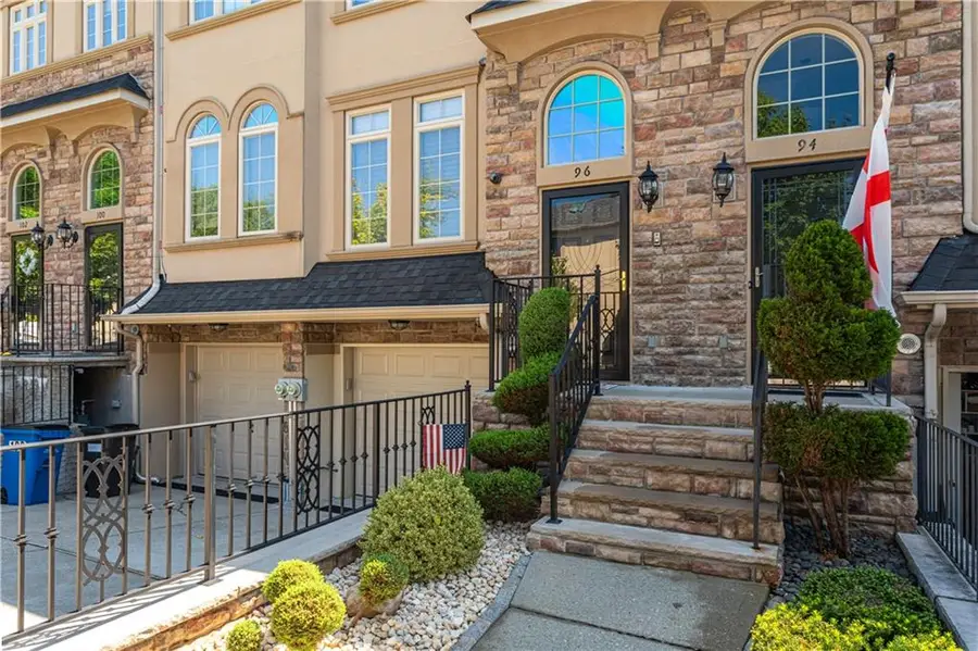 96 Sweetgum Lane, Staten Island, NY 10314 - #2