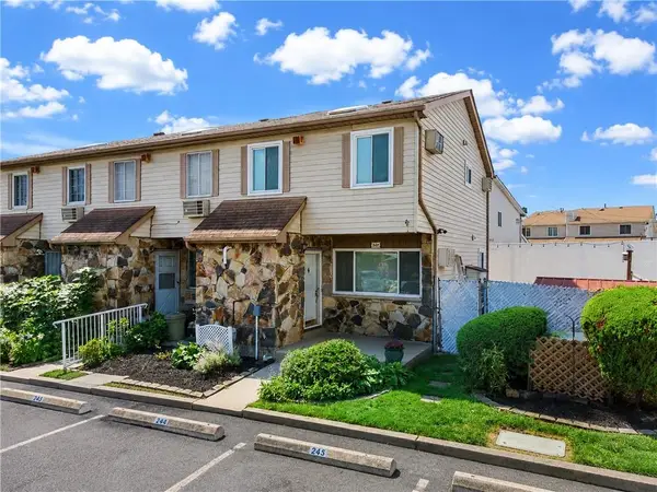 Address Withheld By Seller, Staten  Island, NY 10314