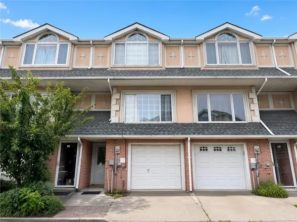 65 Alex Circle, Staten  Island, NY 10305