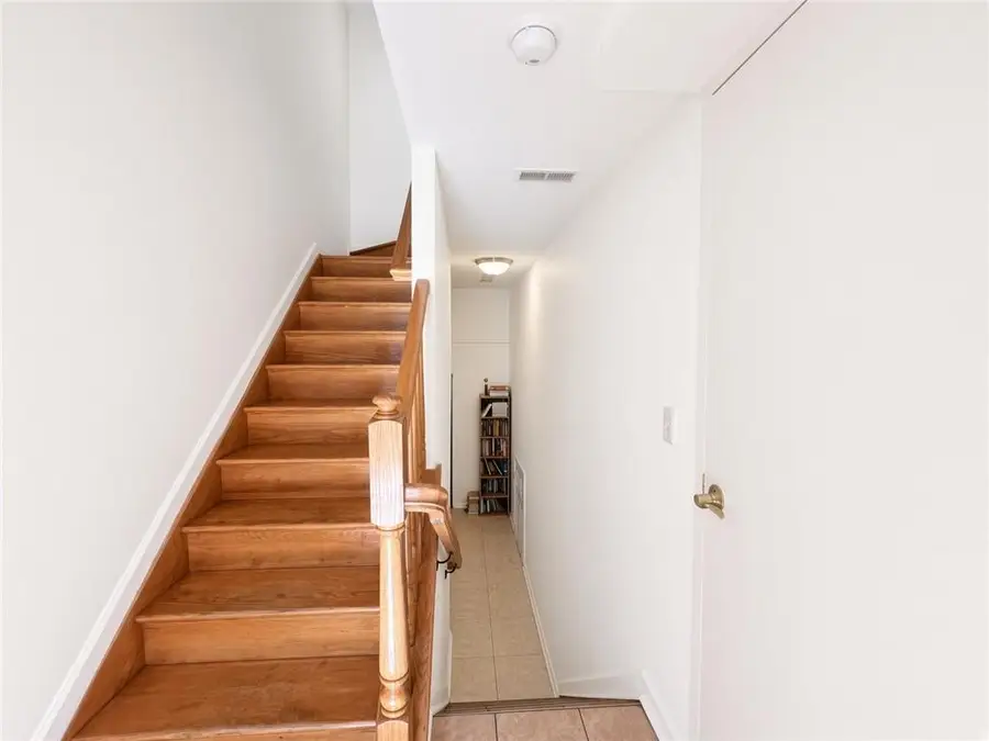 65 Alex Circle, Staten Island, NY 10305 - #3