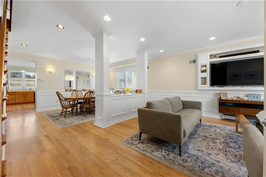 240 Atlantic Avenue, Staten Island, NY 10305 - #3