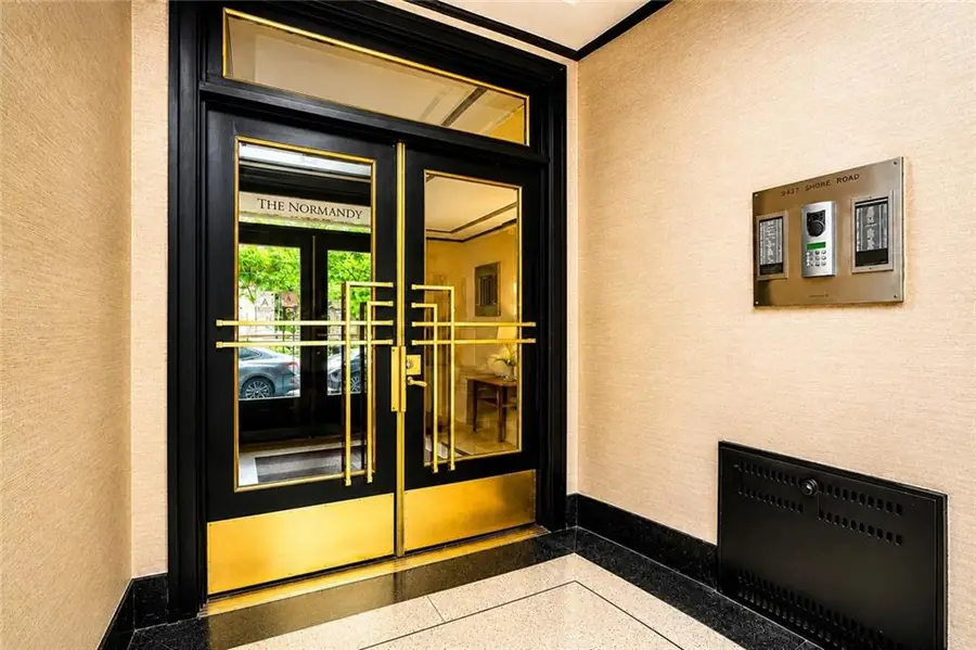 9437 Shore Road #E6, Brooklyn, NY 11209 - #3
