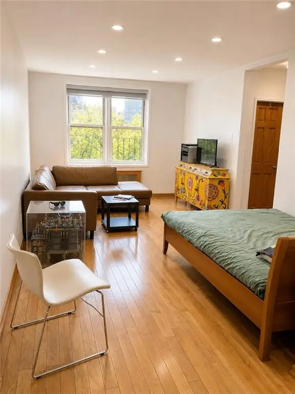 715 Ocean Parkway #5F, Brooklyn, NY 11230 - #2