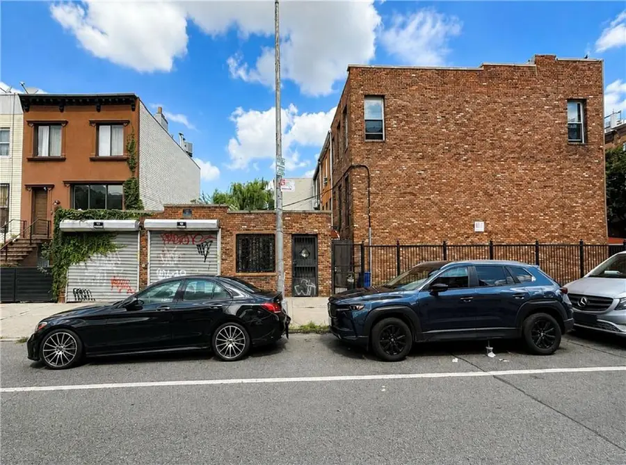 104 Albany Avenue, Brooklyn, NY 11213 - #2