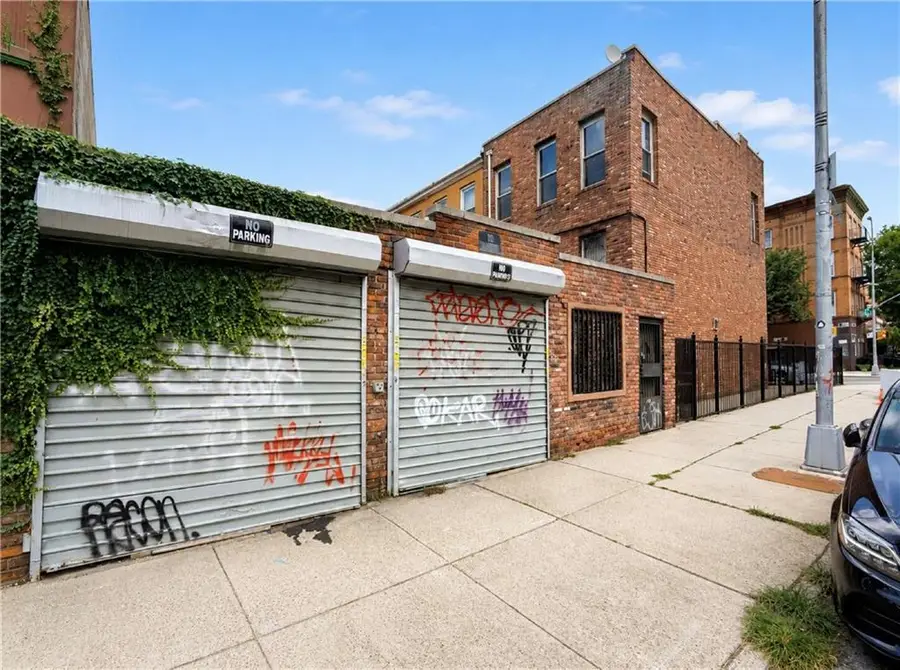 104 Albany Avenue, Brooklyn, NY 11213 - #3