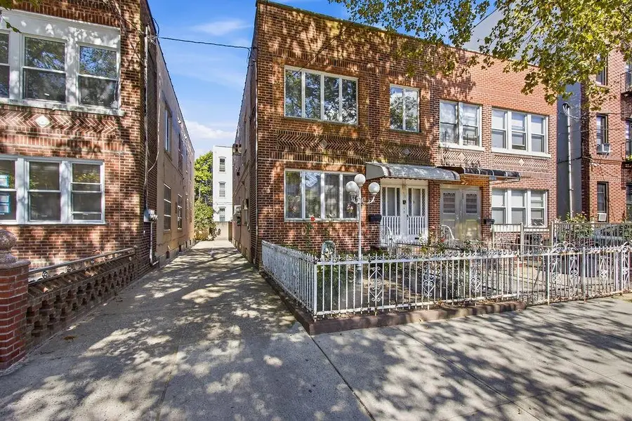 30 Bay 34th Street, Brooklyn, NY 11214 - #3