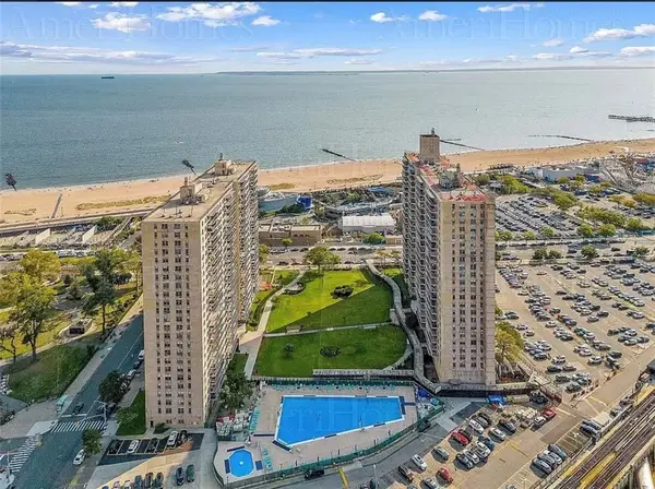 601 Surf Avenue #2J, Brooklyn, NY 11224