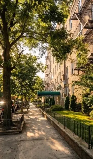 9031 Fort Hamilton Parkway #6A, Brooklyn, NY 11209