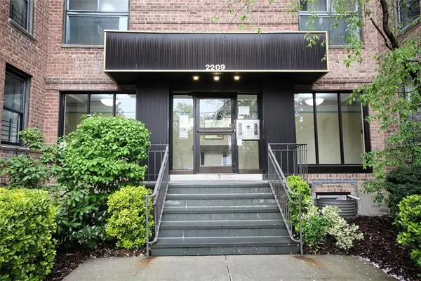 2229 Knapp Street #1G, Brooklyn, NY 11229