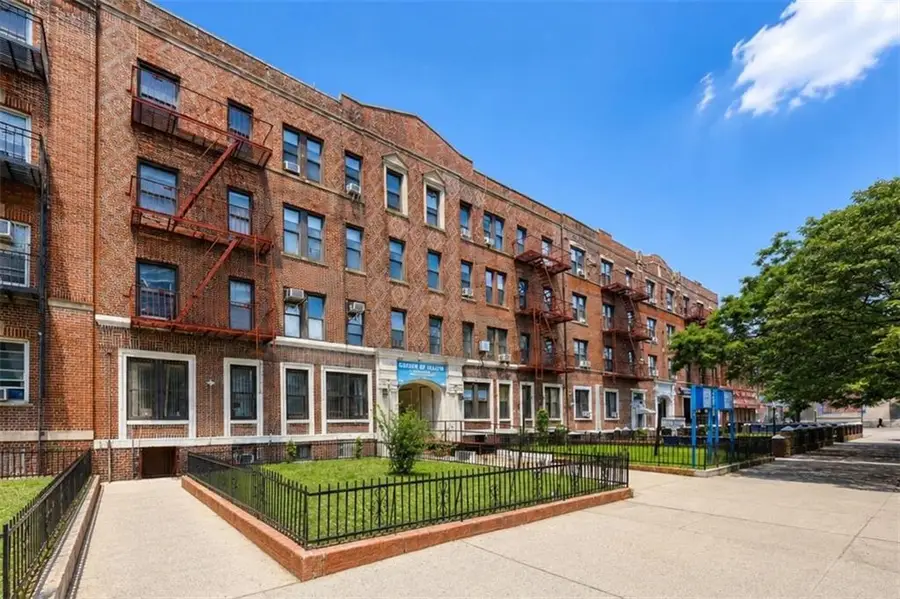 3039 Ocean Parkway #B3, Brooklyn, NY 11235 - #2