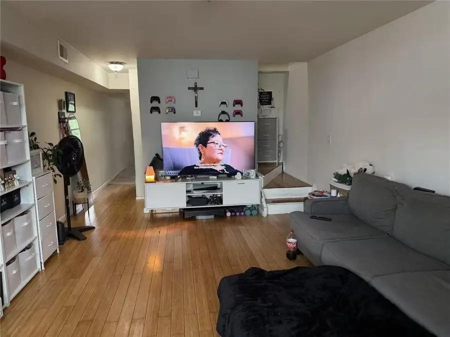 19 Emeric Court, Staten Island, NY 10303 - #2