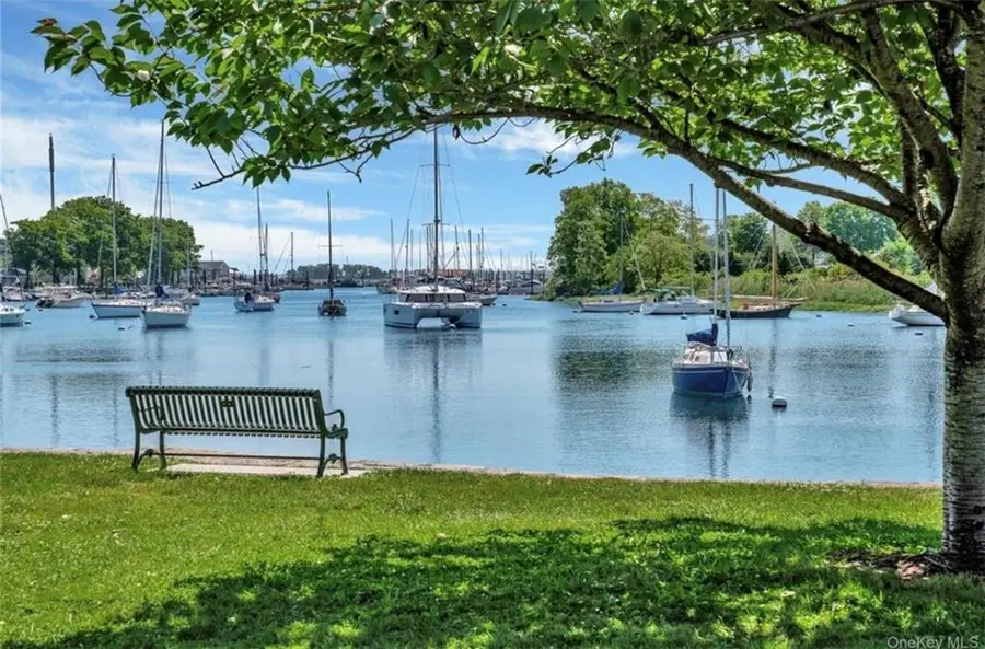 516 Hunter Street, Mamaroneck, NY 10543 - #2