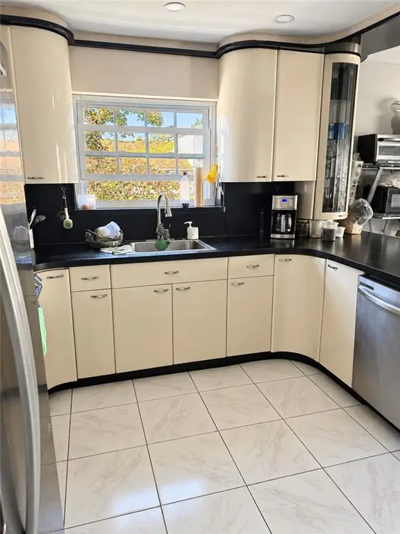 5 Blythe Place, Staten Island, NY 10306 - #3