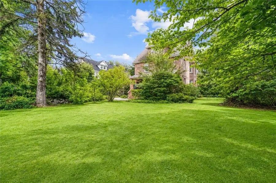 4490 Hylan Boulevard, Staten Island, NY 10312 - #2