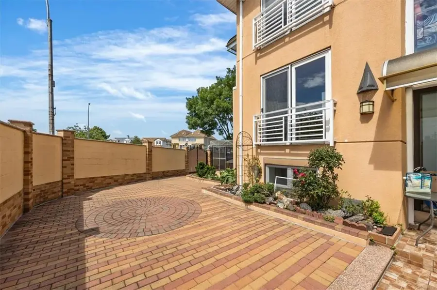 3809 Highland Avenue, Brooklyn, NY 11224 - #2