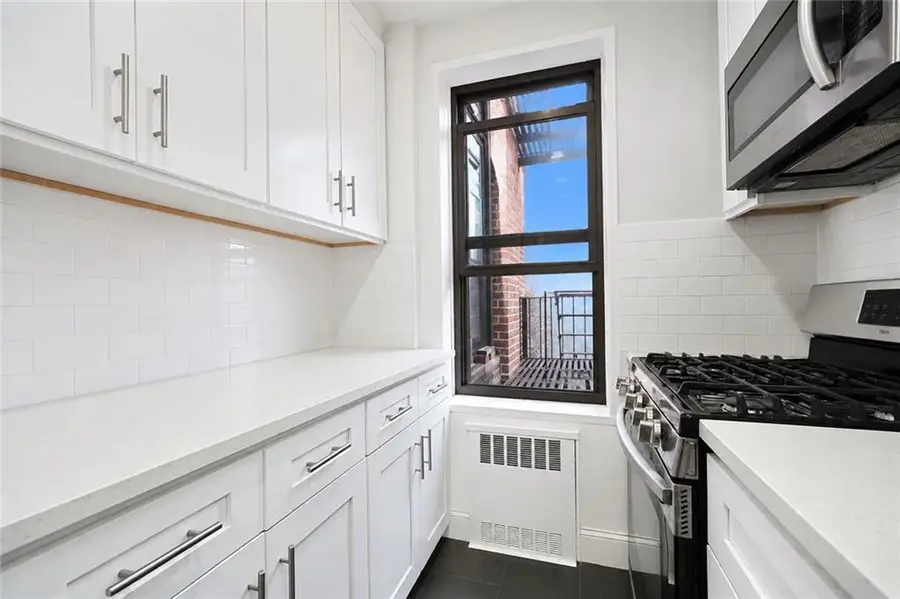 9040 Fort Hamilton Parkway #6c, Brooklyn, NY 11209 - #2