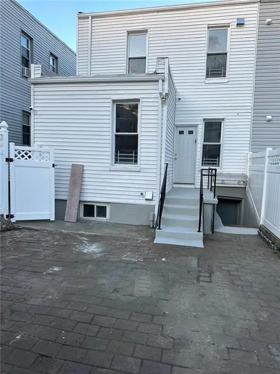 70 Nichols Avenue, Brooklyn, NY 11208 - #2