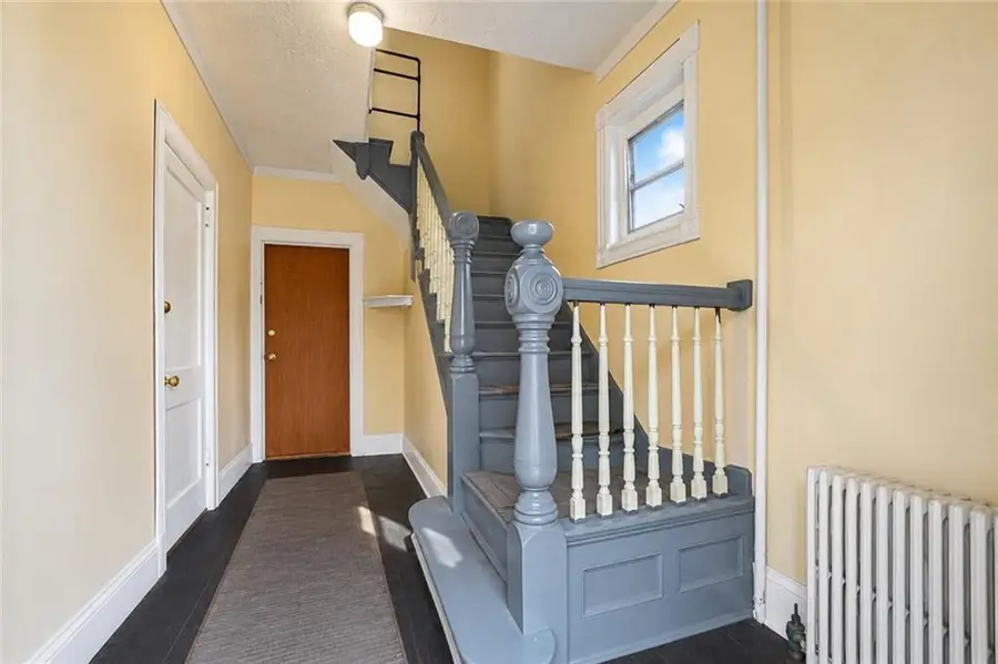 65 Saint Stephens Place, Staten Island, NY 10306 - #3