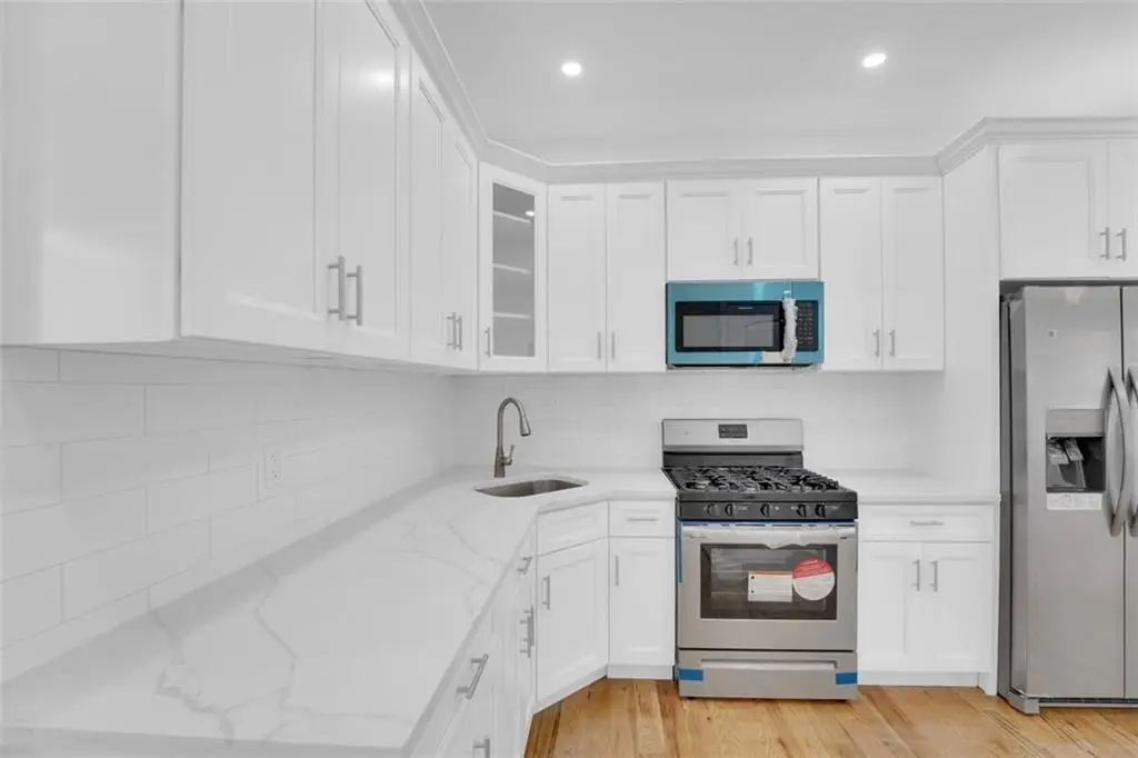 196 Brighton 10th Street, Brooklyn, NY 11235 - #1