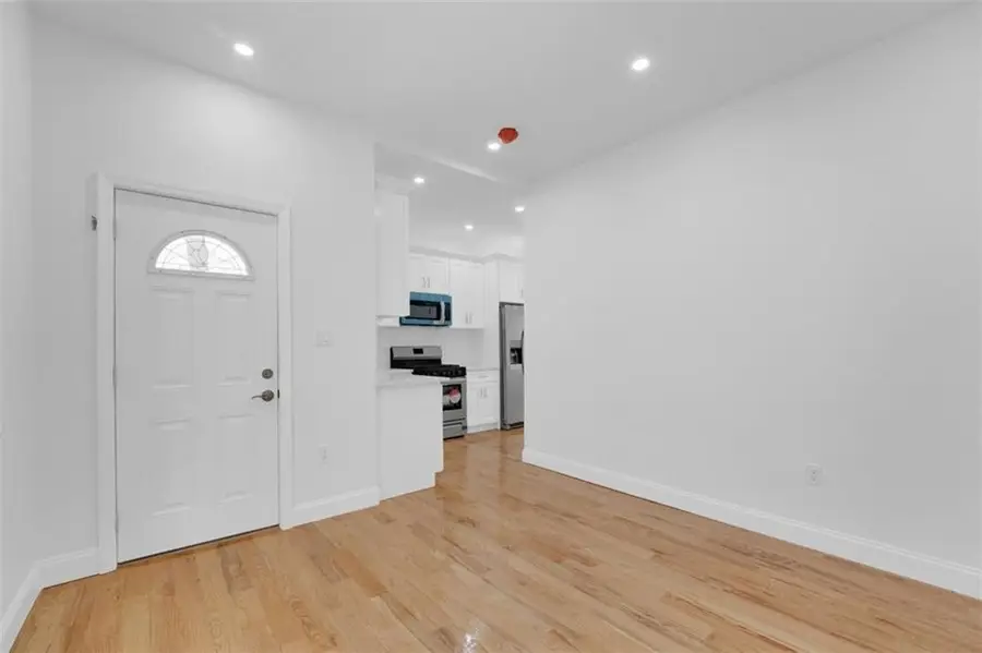 196 Brighton 10th Street, Brooklyn, NY 11235 - #3