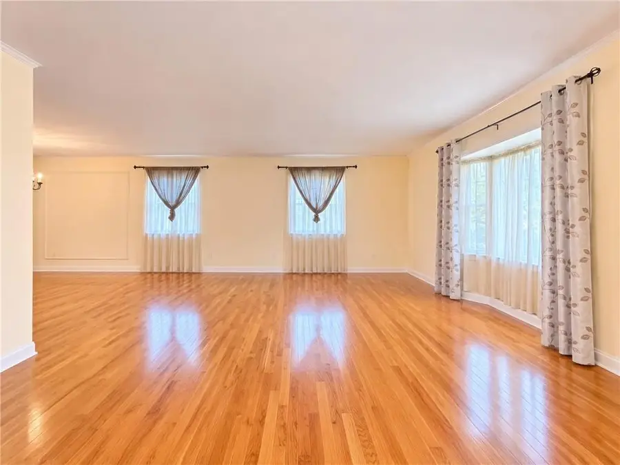 22 Pacific Avenue, Staten Island, NY 10312 - #2