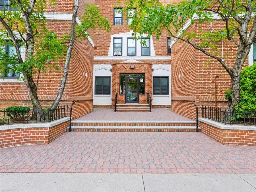 8814 Bay Parkway #6C, Brooklyn, NY 11214 - #2