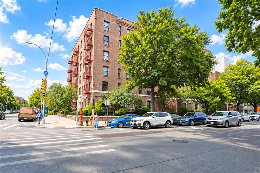 8814 Bay Parkway #6C, Brooklyn, NY 11214 - #3