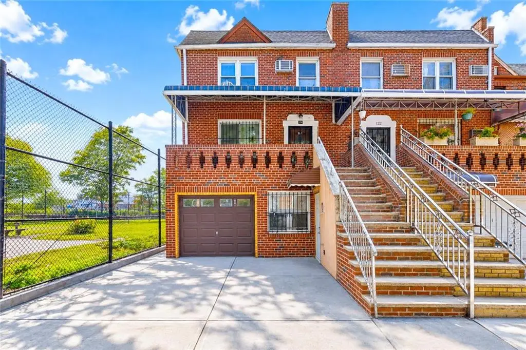 124 Brightwater Court, Brooklyn, NY 11235 - #1