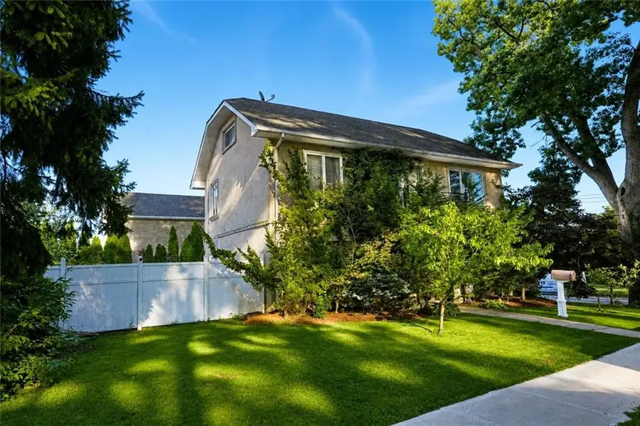 35 Landis Avenue, Staten Island, NY 10305 - #2