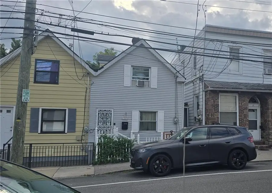104 East Ocean Avenue, Staten Island, NY 10305 - #2