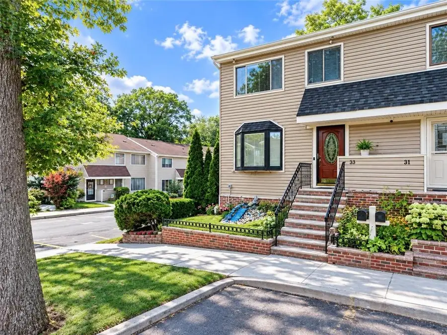 33 Berry Court, Staten Island, NY 10309 - #3