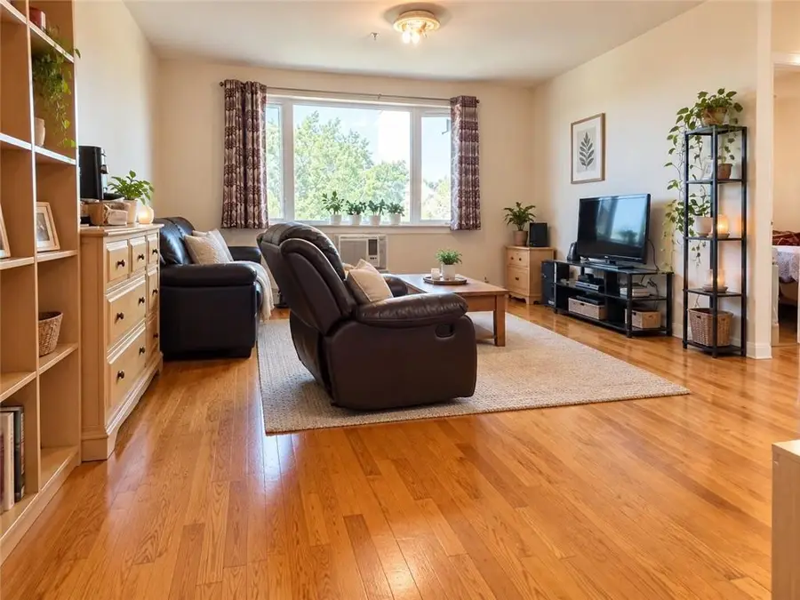 2523 Ocean Avenue #5A, Brooklyn, NY 11229 - #3