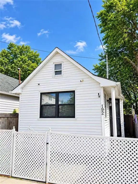 192 Kiswick Street, Staten  Island, NY 10306