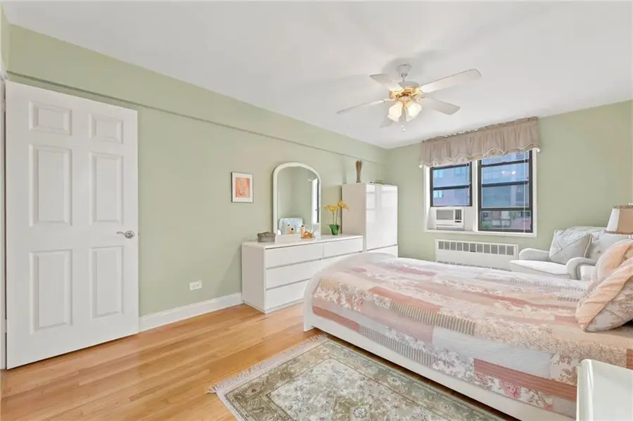 3060 Ocean Avenue #2L, Brooklyn, NY 11235 - #3