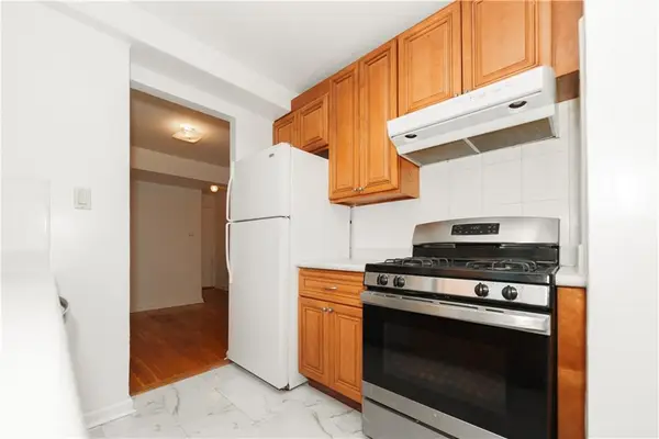2475 East 11th Street #6C, Brooklyn, NY 11235