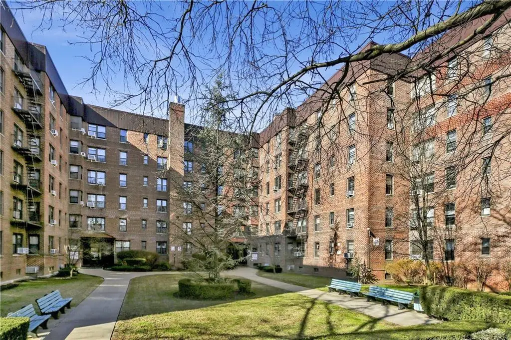 2260 Burnett Street #5D, Brooklyn, NY 11229 - #1