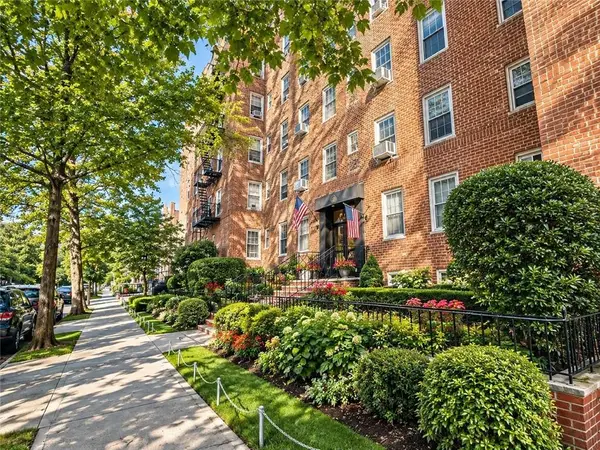 6665 Colonial Road #2G, Brooklyn, NY 11209