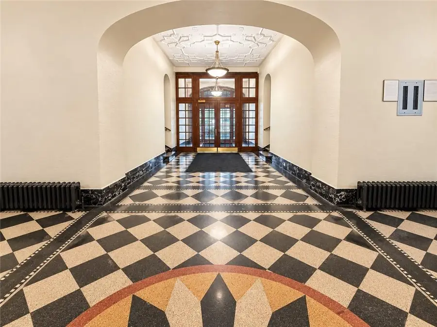 7002 Ridge Boulevard #F6, Brooklyn, NY 11209 - #3