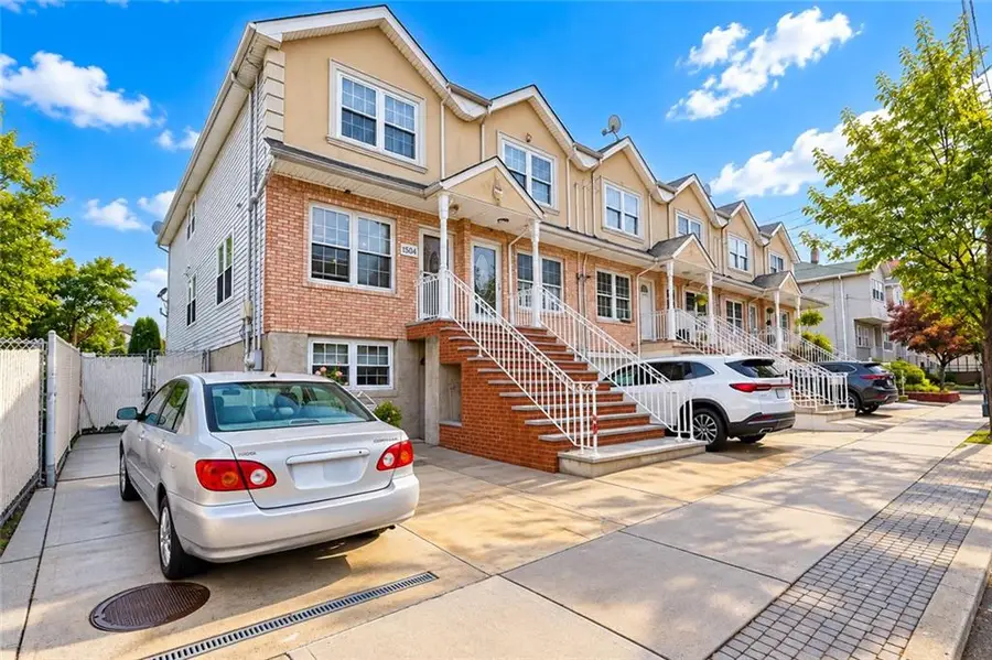 1504 Castleton Avenue, Staten Island, NY 10302 - #2
