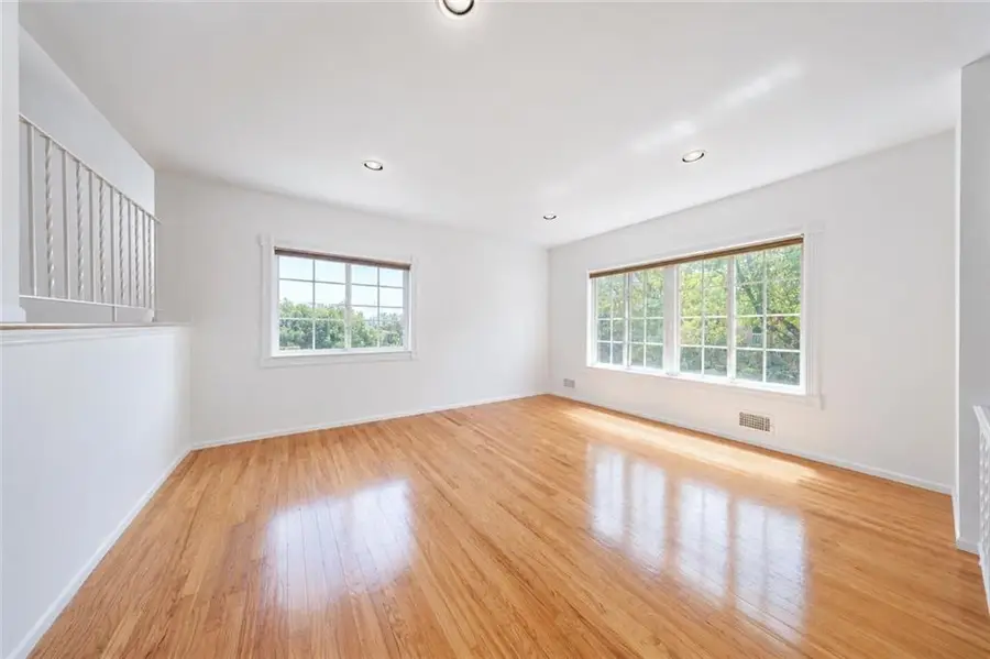 45 Sharrotts Road, Staten Island, NY 10309 - #3