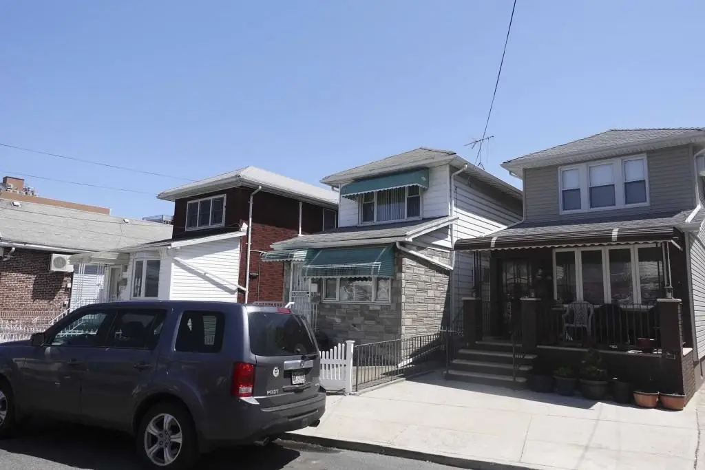 1819 West 3rd Street, Brooklyn, NY 11223 - #1