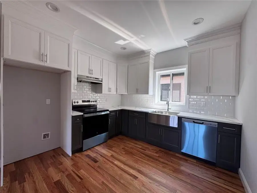 260 Armstrong Avenue, Staten Island, NY 10308 - #2