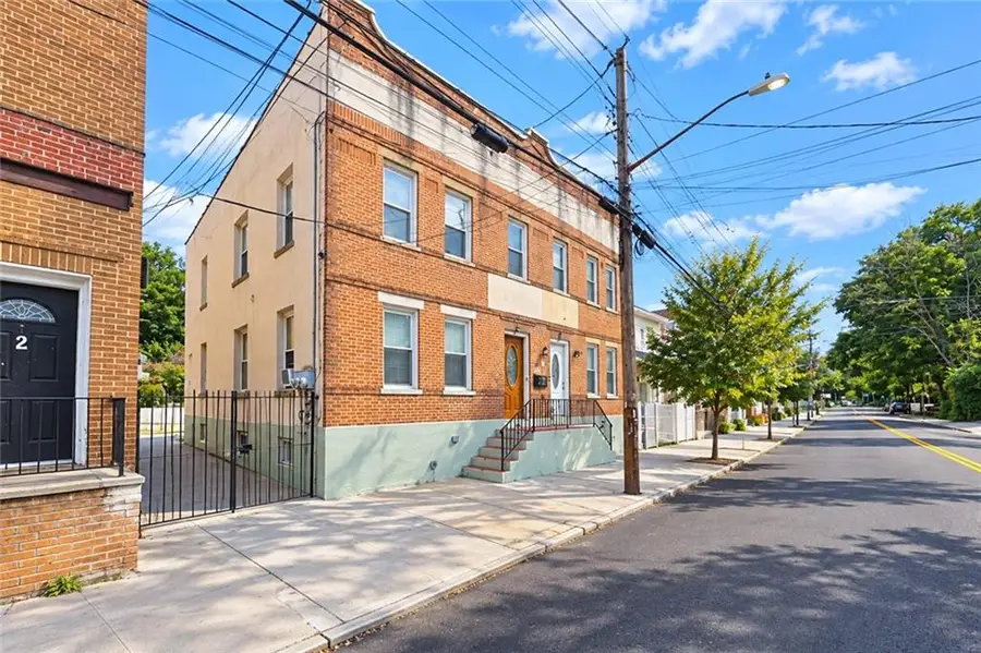 164 Brighton Avenue, Staten Island, NY 10301 - #2