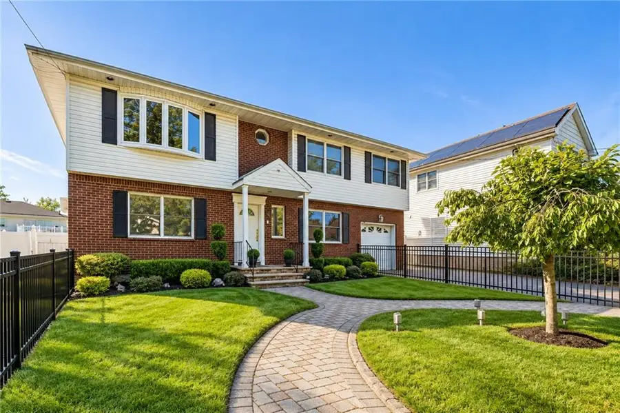 316 Main Street, Staten Island, NY 10307 - #2